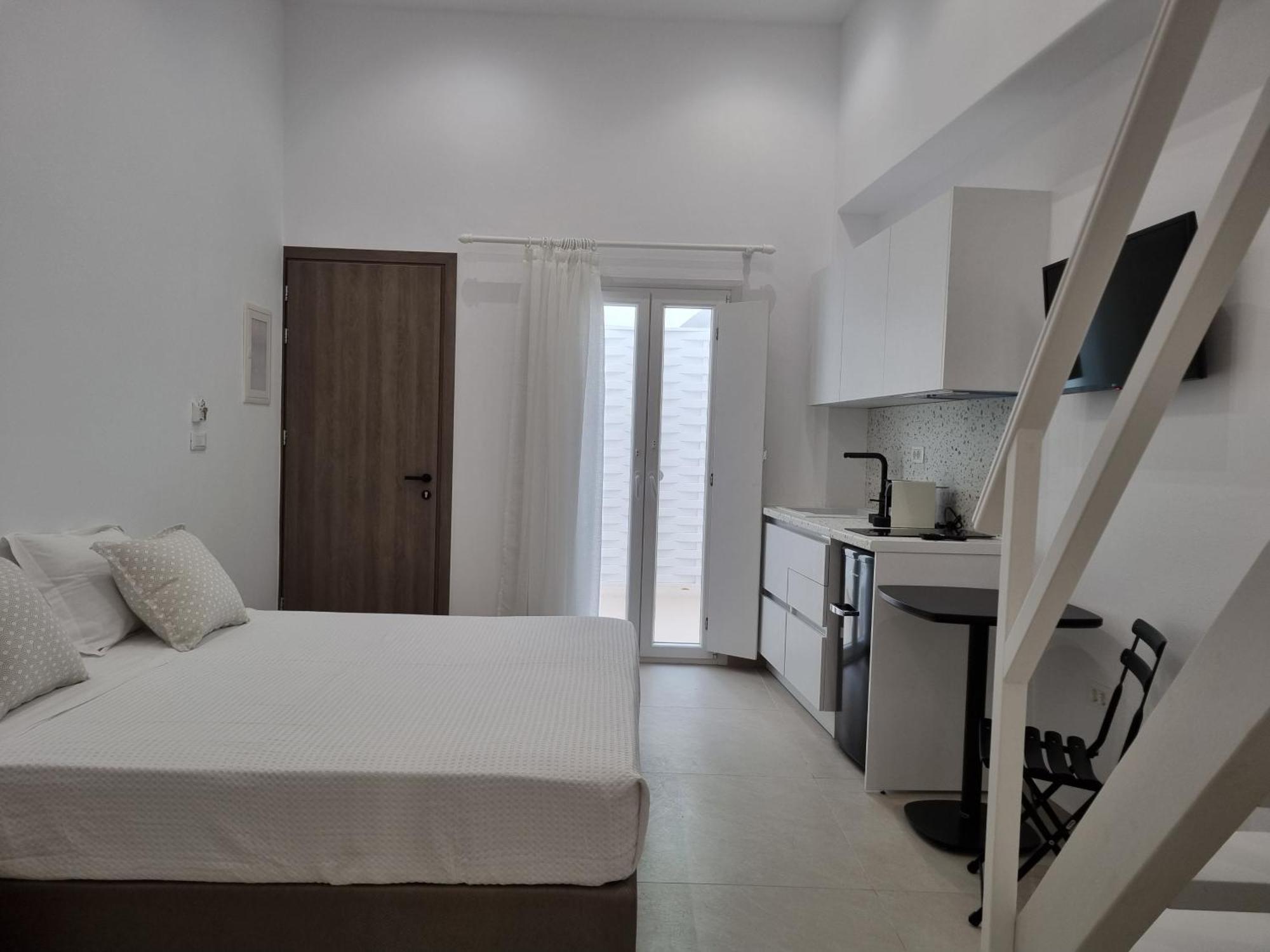 Majo Suites Hotel Agia Anna  Exterior foto