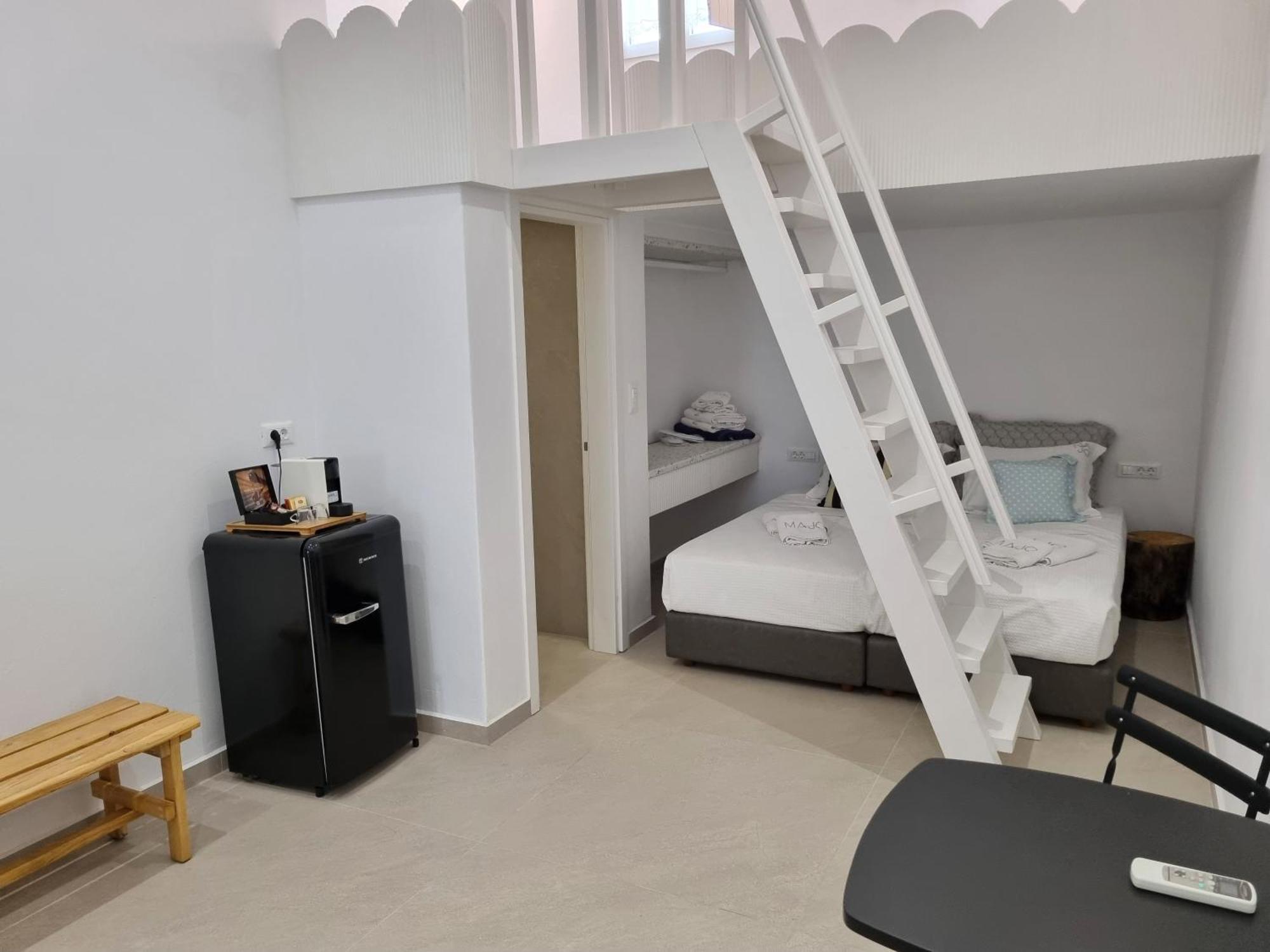 Majo Suites Hotel Agia Anna  Exterior foto